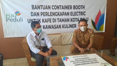 Tunjang Ekonomi, PLN Salurkan Bantuan Container Booth untuk UMKM  di Palu