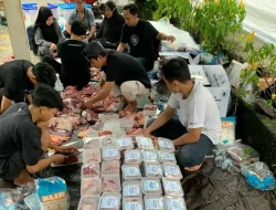 Pegawai PLN Suluttenggo Berbagi Daging Kurban di Perayaan Idul Adha 1445 H