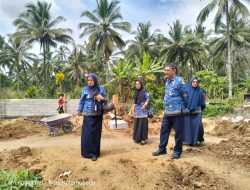 Disdagkop dan UMKM Kotamobagu Tinjau Pembangunan Gerai Koperasi Merah Putih di Pontodon Timur