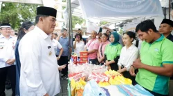 Pantau Langsung GPM, Gubernur Yulius Selvanus Jamin Stabilitas Harga Pangan Jelang Lebaran 2026