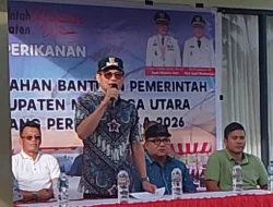 Salurkan Bibit Ikan dan Sarana Budidaya, Bupati Joune Ganda Dorong Produksi Perikanan di Minut
