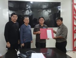 Estafet Pelayanan di Airmadidi Atas Berlanjut,  Pemkab Minut Tunjuk Ronald Awondatu sebagai Plt Lurah